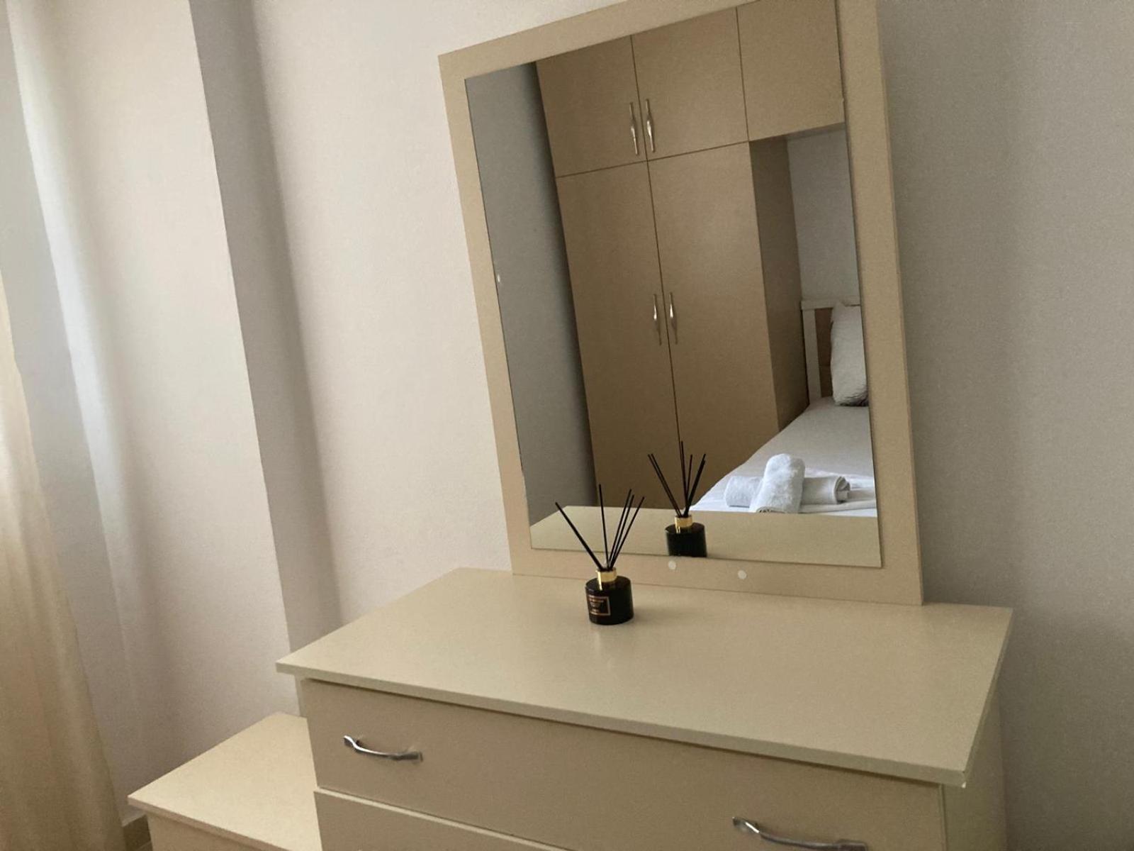Hergi Apartament วญอเรอ ภายนอก รูปภาพ
